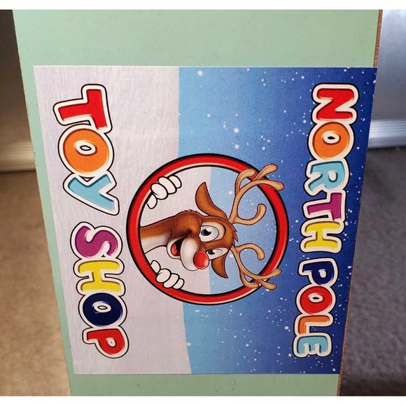 Wood Kitchen Box with Felt Cinnabon Set - Kitchen Box Opens to Store Items - Picture 7 of 7